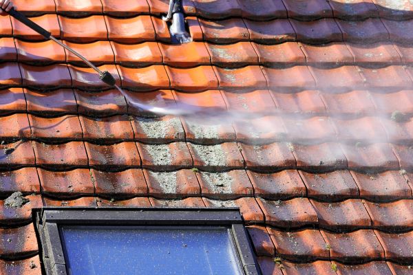 High Pressure Roof Cleaning