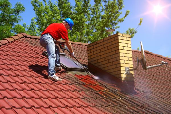 Roof Shingle Washing